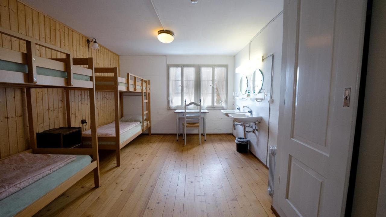Leissigen Youth Hostel Extérieur photo