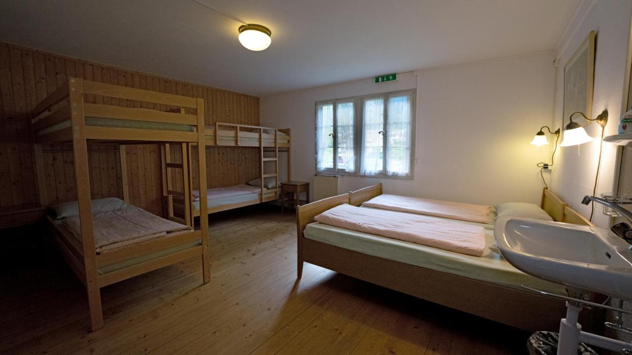 Leissigen Youth Hostel Extérieur photo
