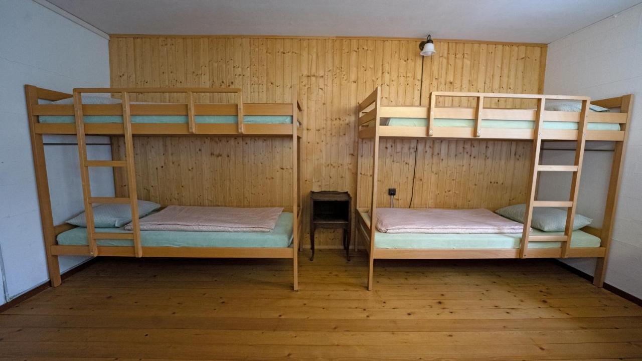 Leissigen Youth Hostel Extérieur photo